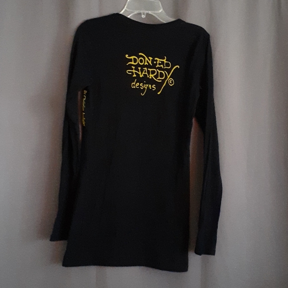Ed Hardy Long Sleeve Shirt. - Picture 2 of 4